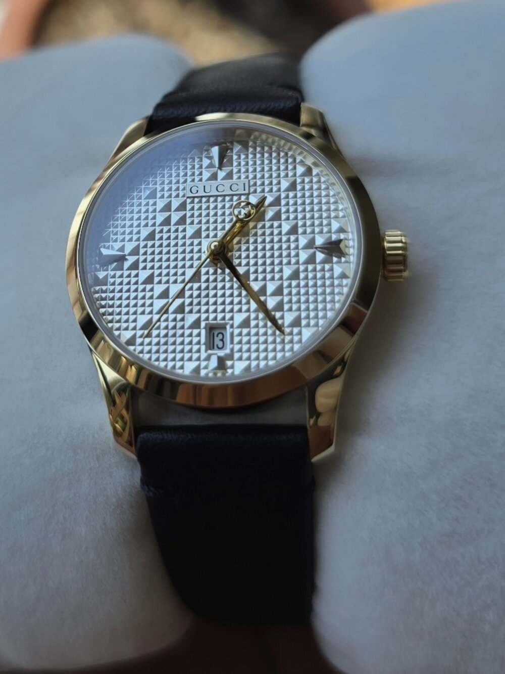 Gucci Women's Watch, $1000 MSRP, Swiss, Textured Dial 27mm, G-Timeless, YA12657A